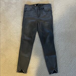 KUT from the Kloth Gray Skinny Jeans Size 8 Raw Hem Ankle 27 Inseam